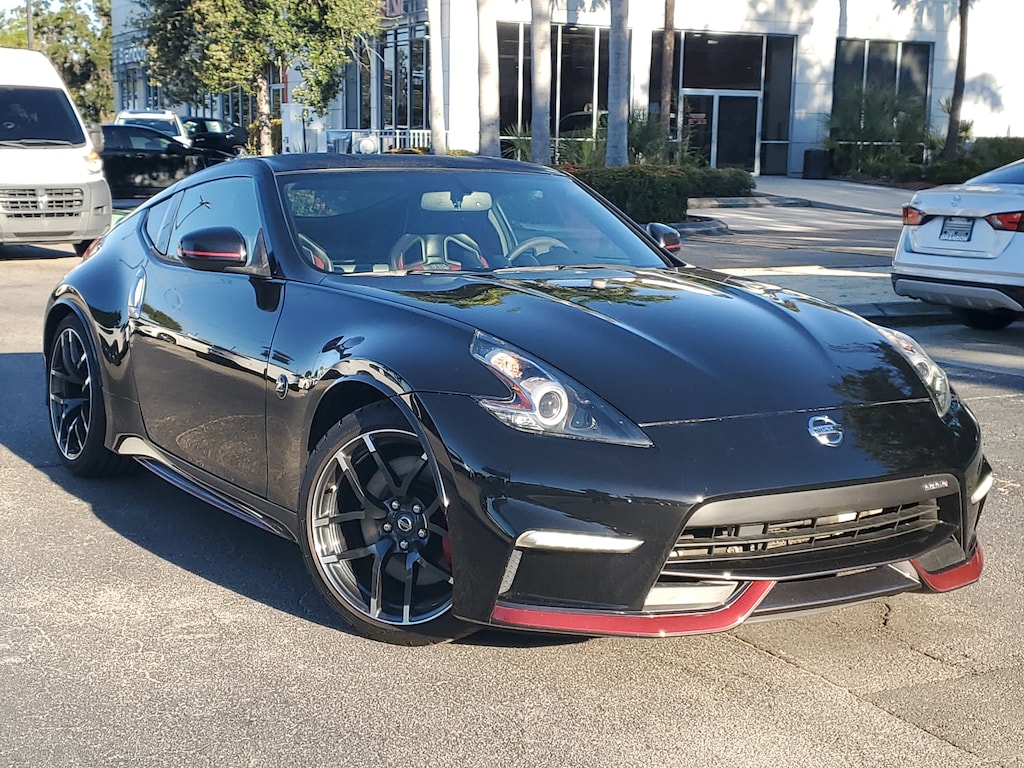 Used 2017 Nissan 370Z NISMO Tech Coupe