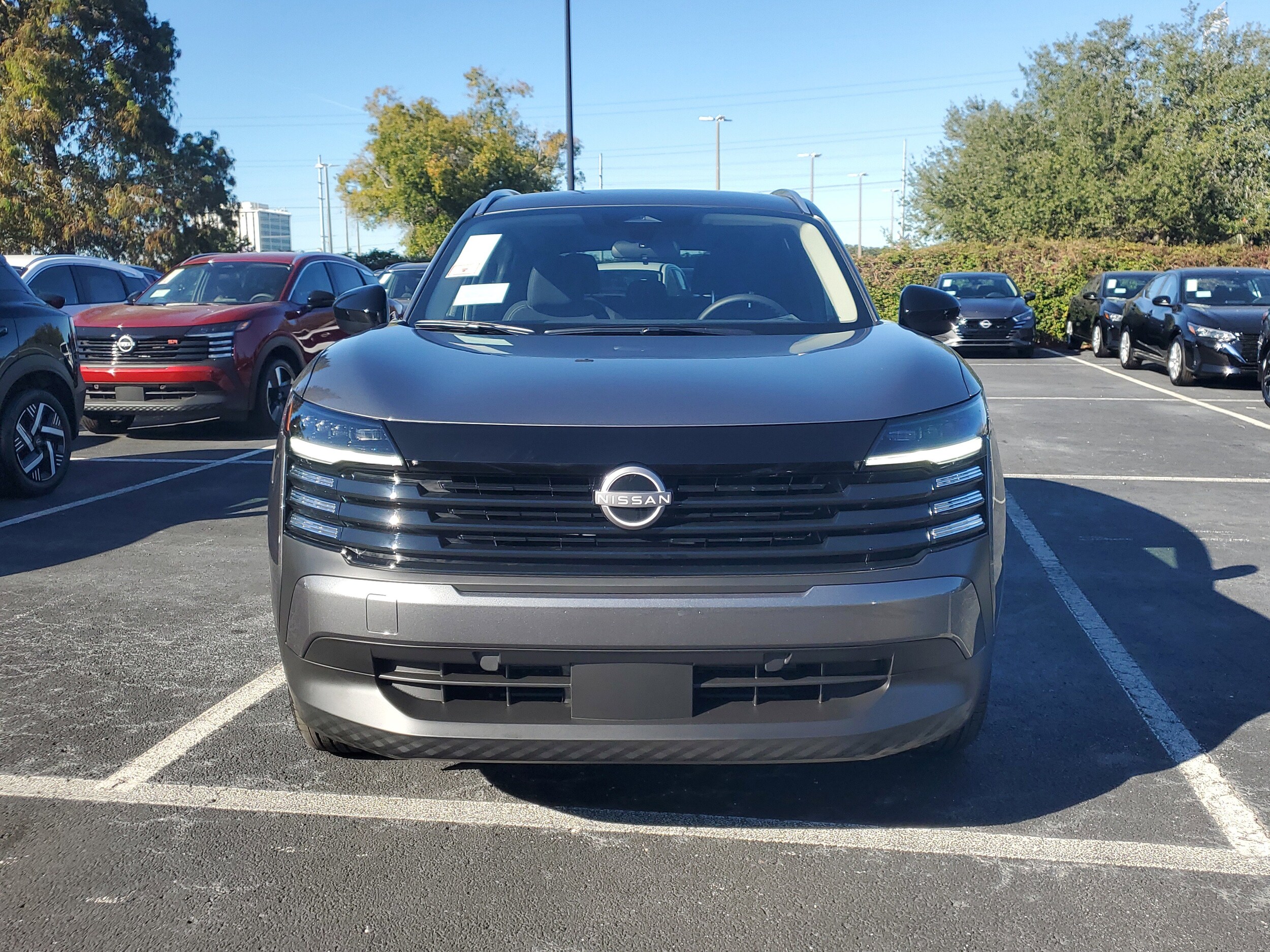 2026 Nissan Kicks SV photo 2