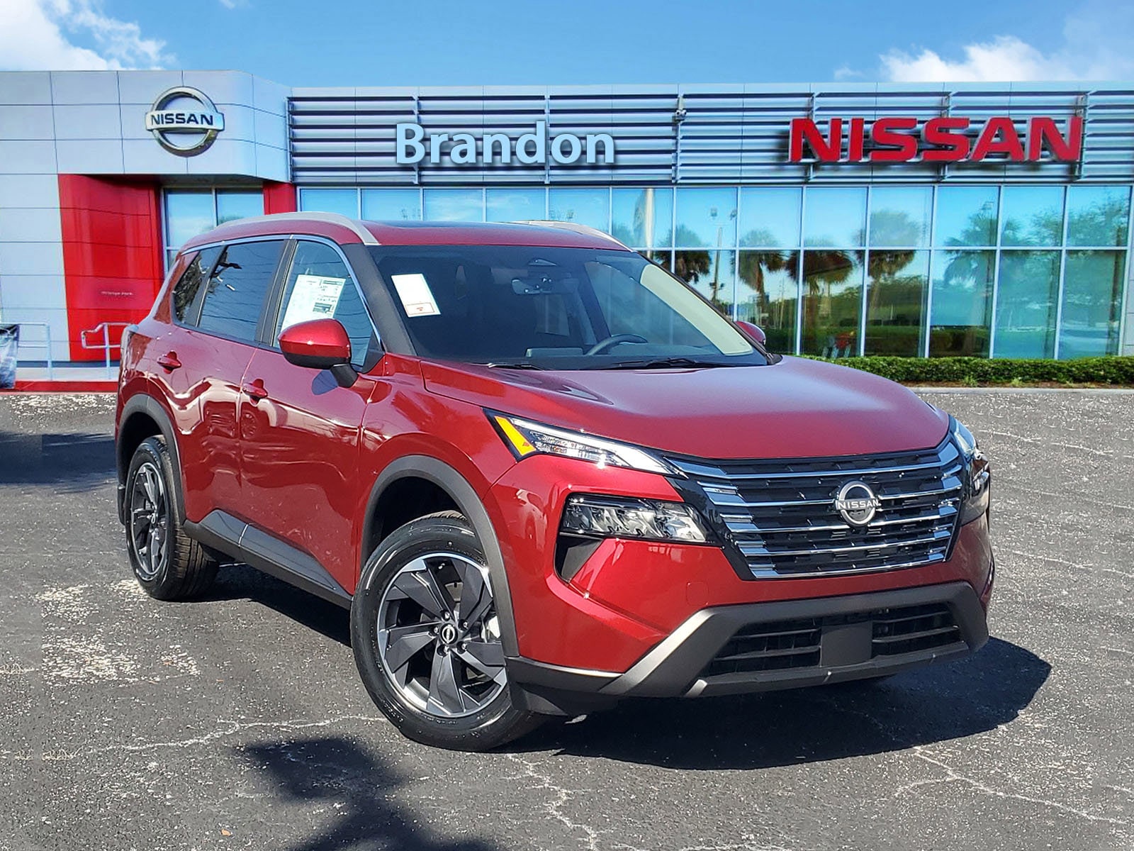 2026 Nissan Rogue SV's photo