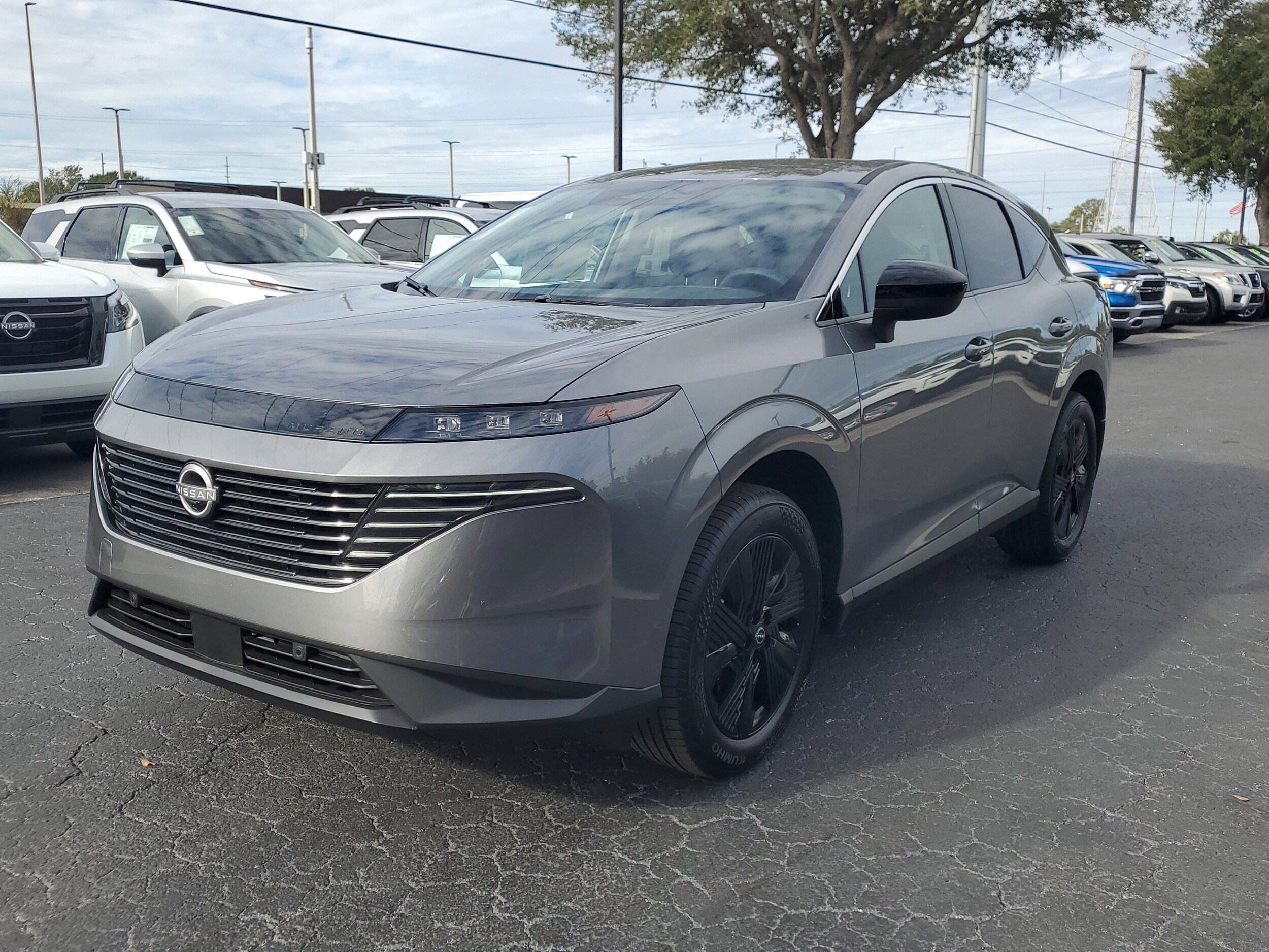 2026 Nissan Murano SV photo 3