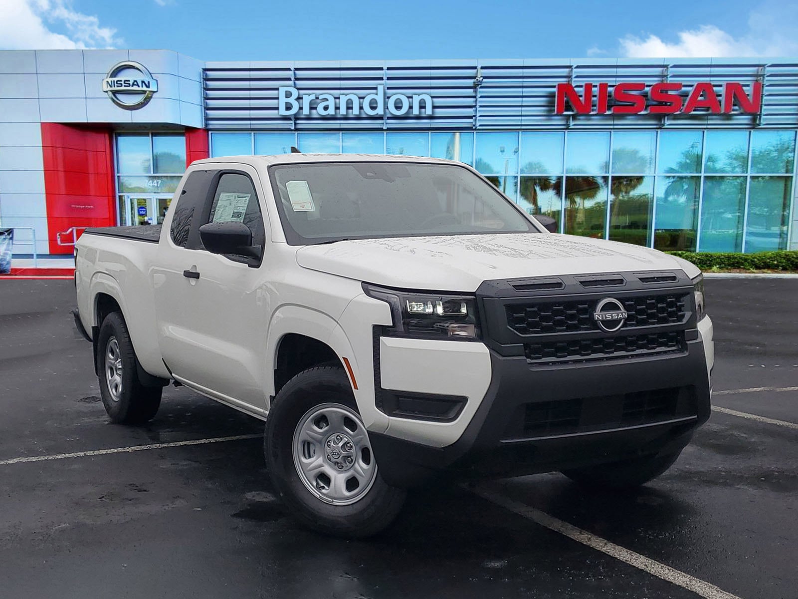 2026 Nissan Frontier S's photo