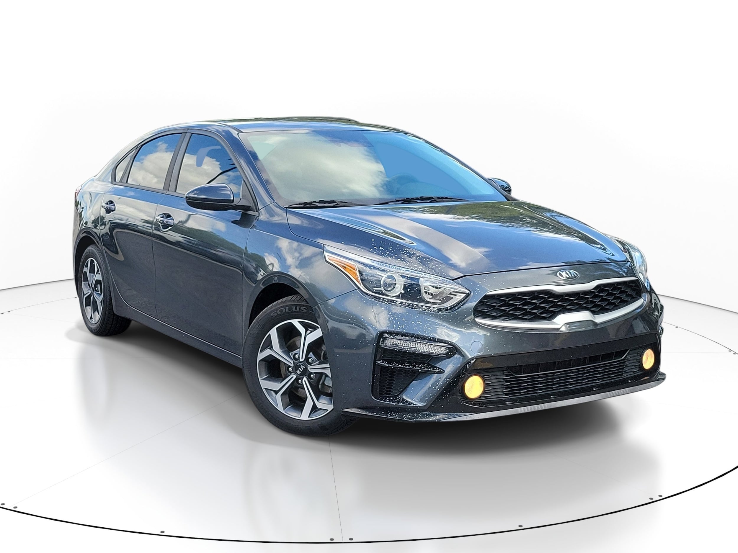 2019 Kia Forte LXS AT's photo