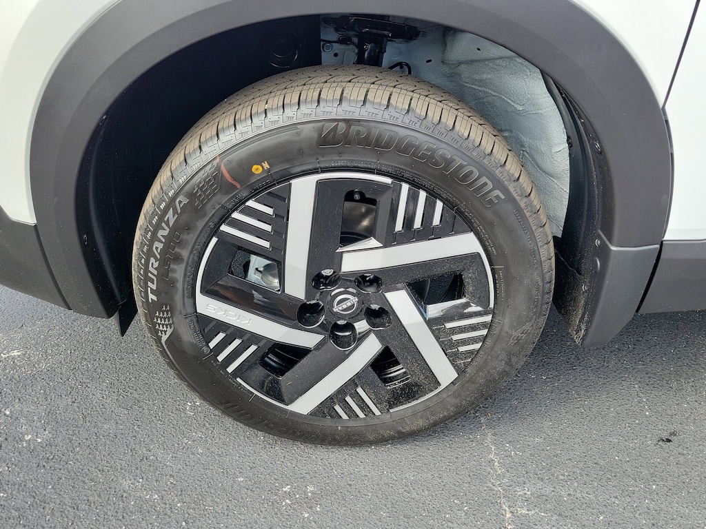 New 2026 Nissan Kicks SV SUV