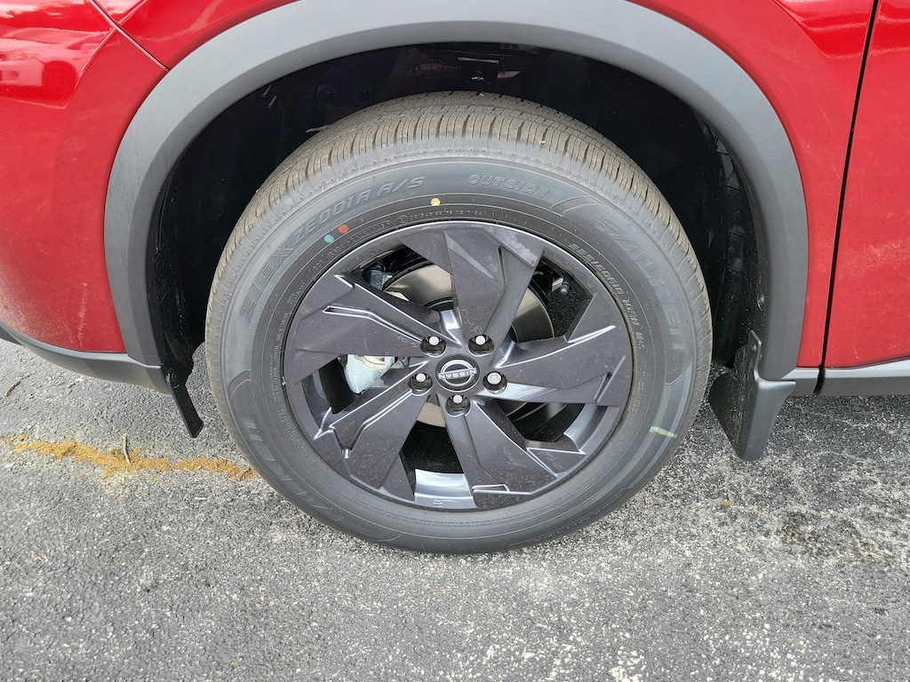 New 2026 Nissan Rogue SV SUV