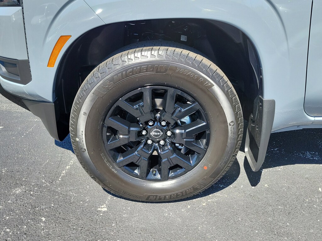 New 2026 Nissan Frontier SV Truck Crew Cab