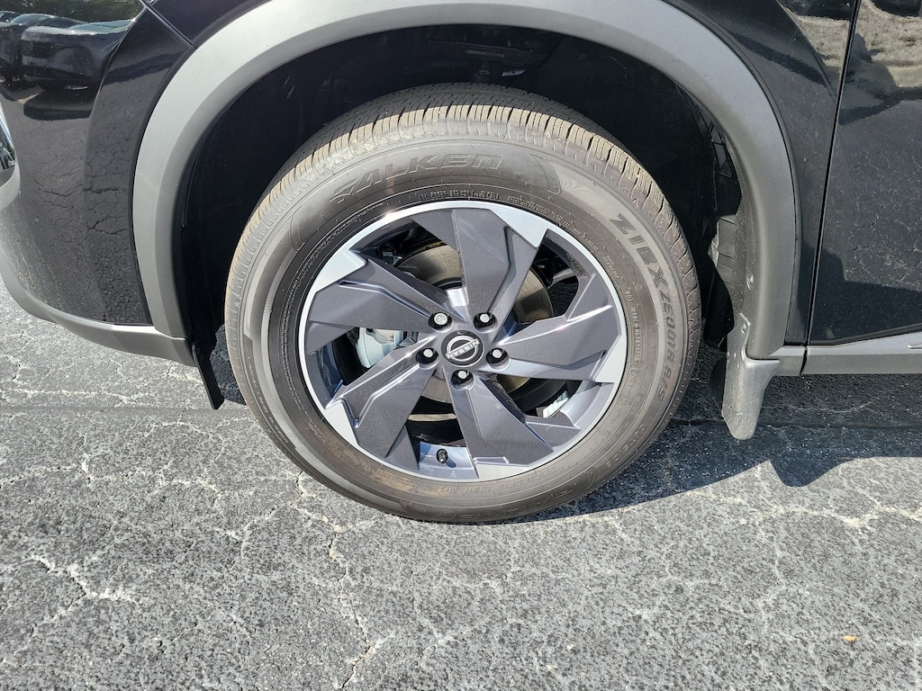 Certified 2026 Nissan Rogue SV SUV