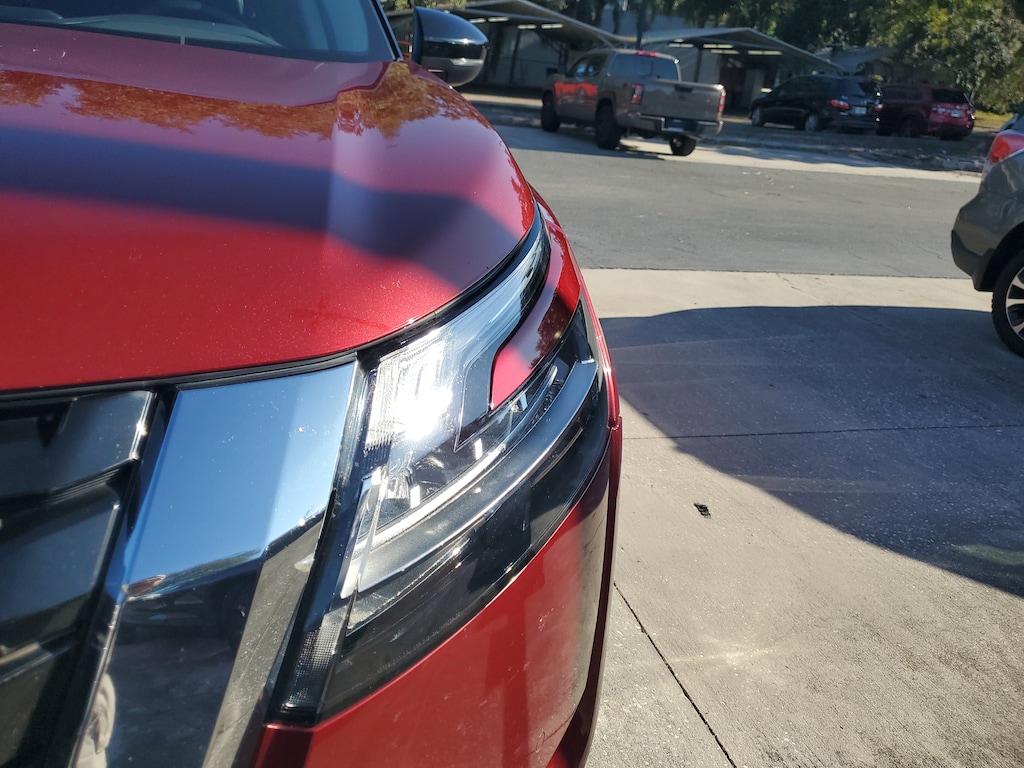 Used 2022 Nissan Pathfinder SL SUV