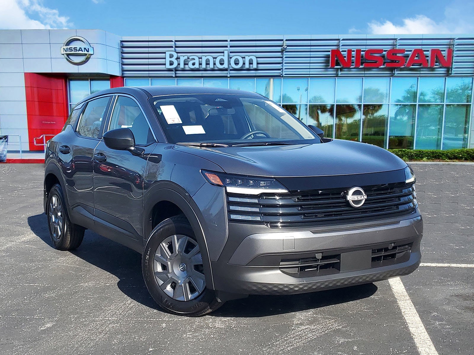 2026 Nissan KICKS S's photo