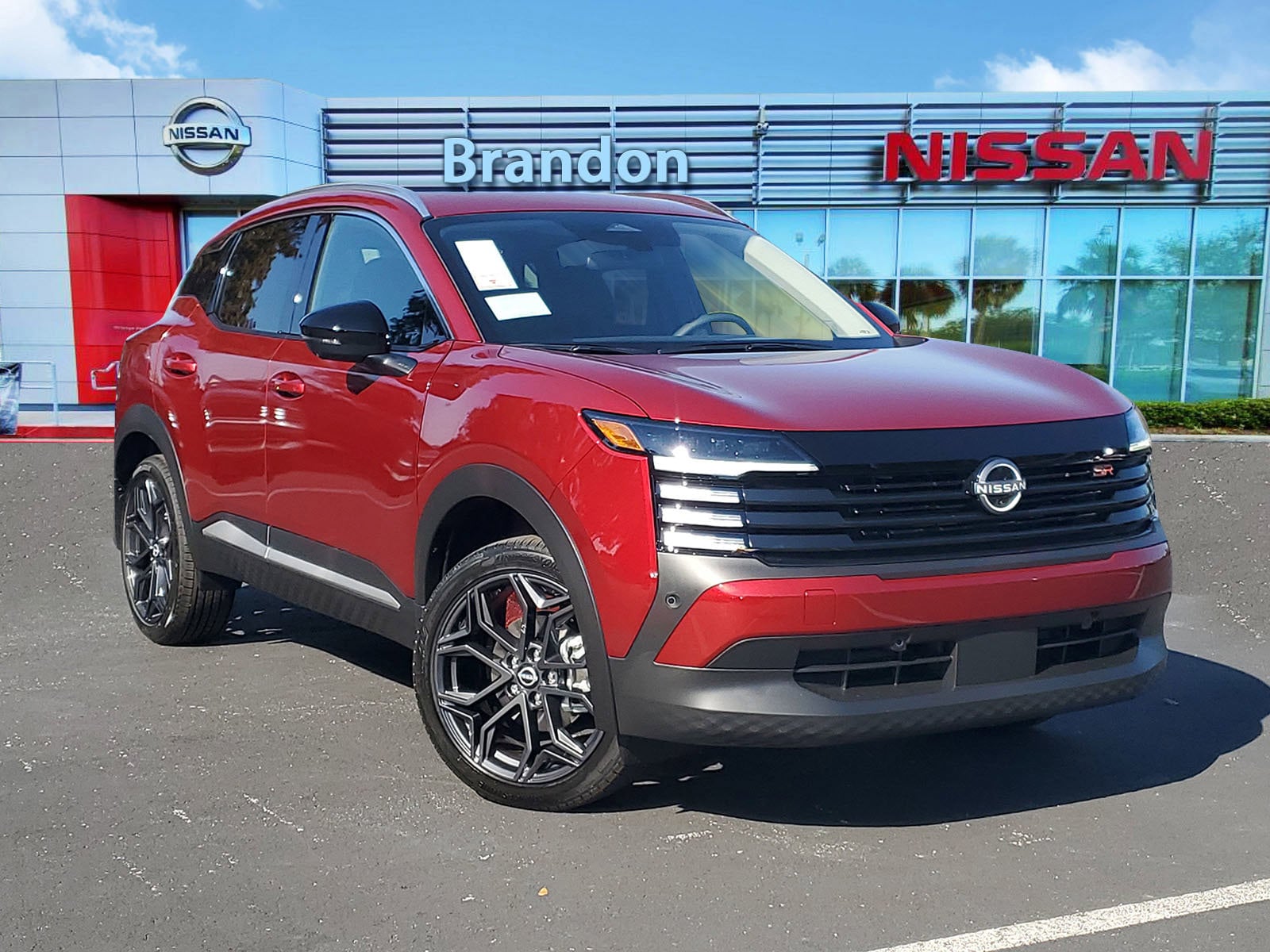 2026 Nissan KICKS SR's photo