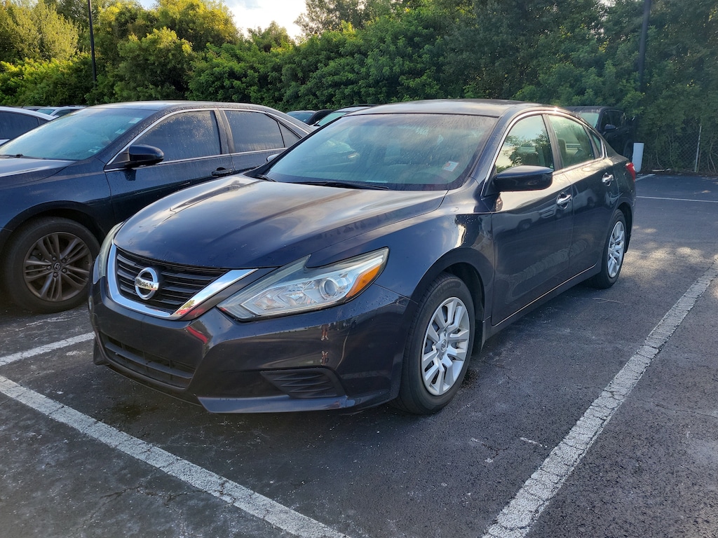 Used 2016 Nissan Altima 2.5 S Sedan