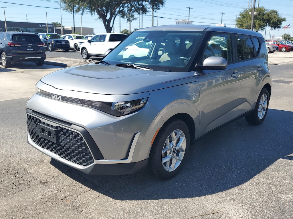 Used 2023 Kia Soul LX Hatchback