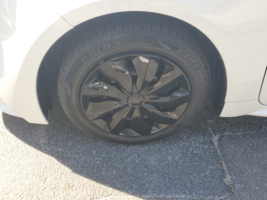 Used 2021 Toyota Corolla LE Sedan