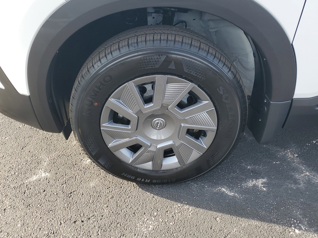 New 2026 Nissan Kicks S SUV