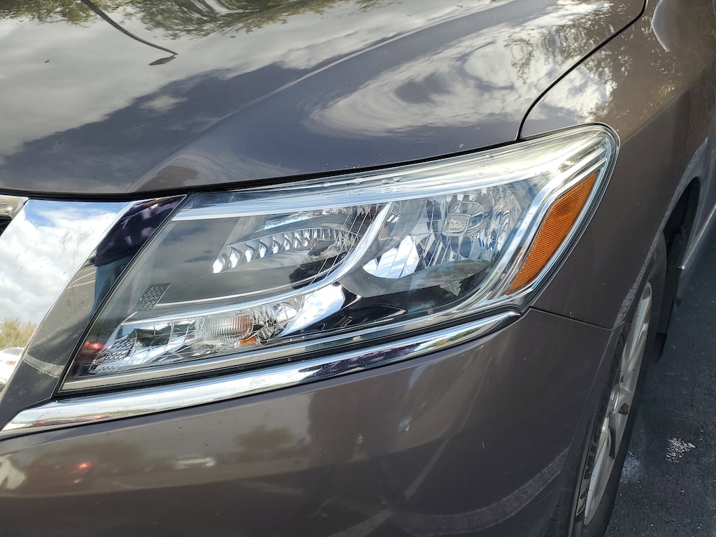 Used 2015 Nissan Pathfinder SL SUV