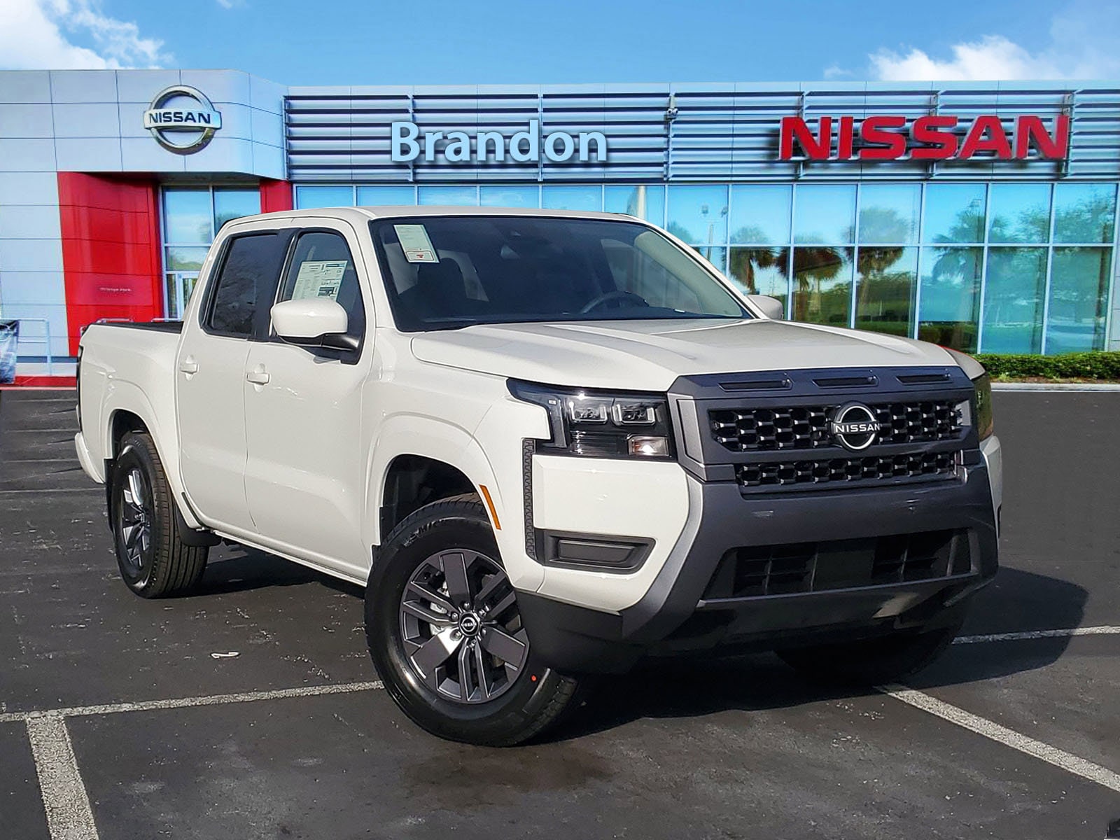 2026 Nissan Frontier SV's photo
