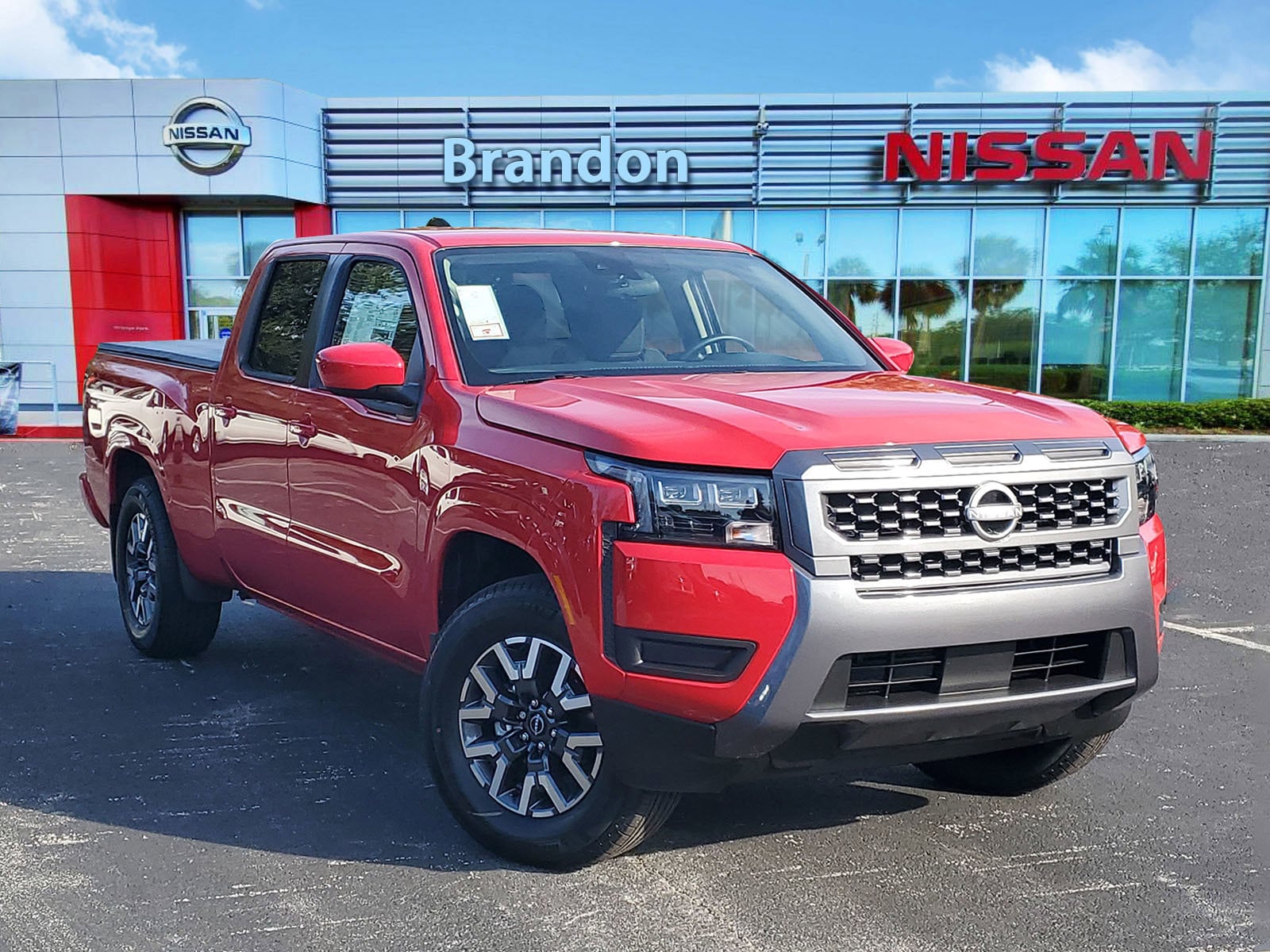 2026 Nissan Frontier SV's photo