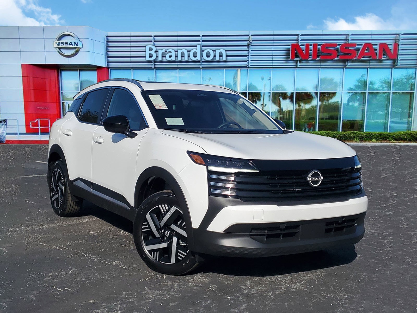 2026 Nissan KICKS SV's photo