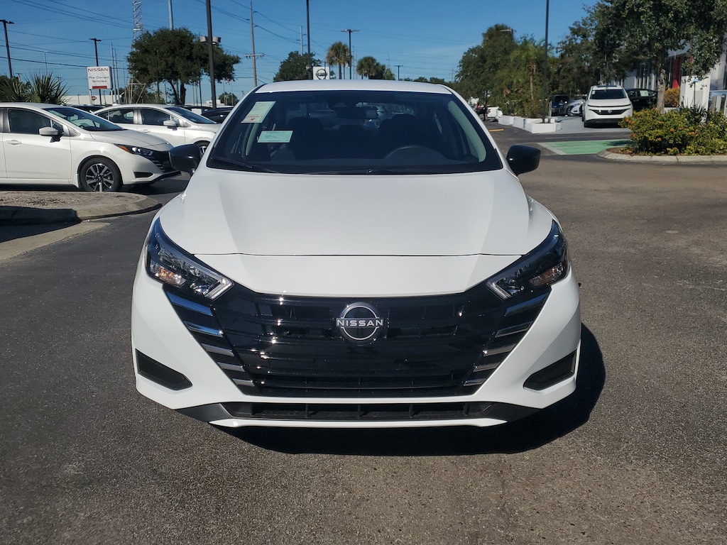 New 2025 Nissan Versa 1.6 S Sedan