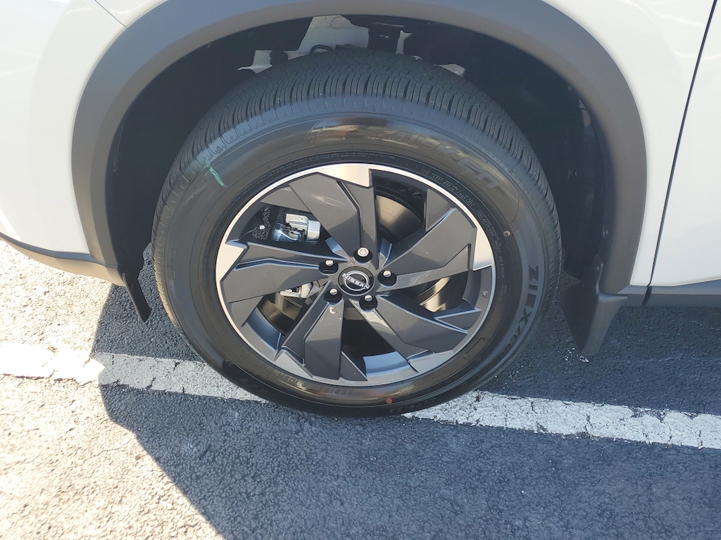 New 2026 Nissan Rogue SV SUV