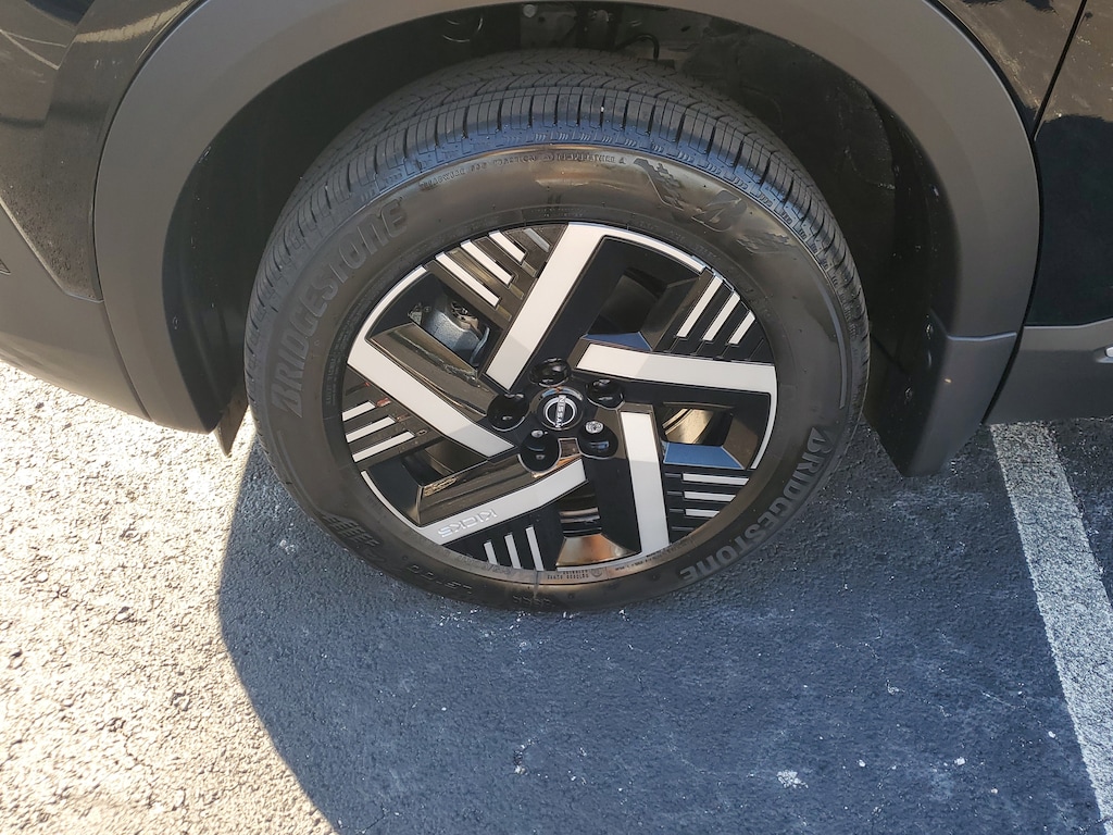 New 2026 Nissan Kicks SV SUV