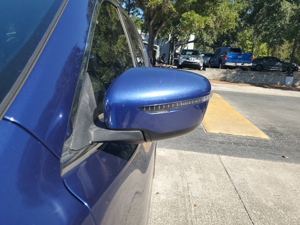 Used 2020 Nissan Rogue SV SUV