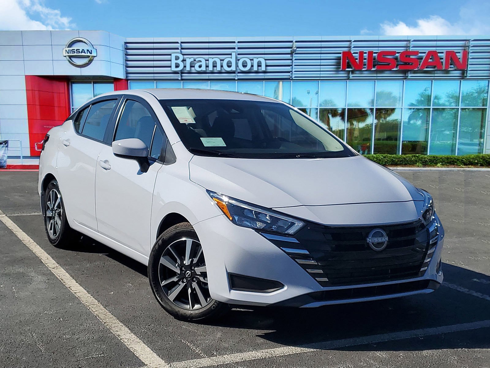 2025 Nissan Versa Sedan SV's photo