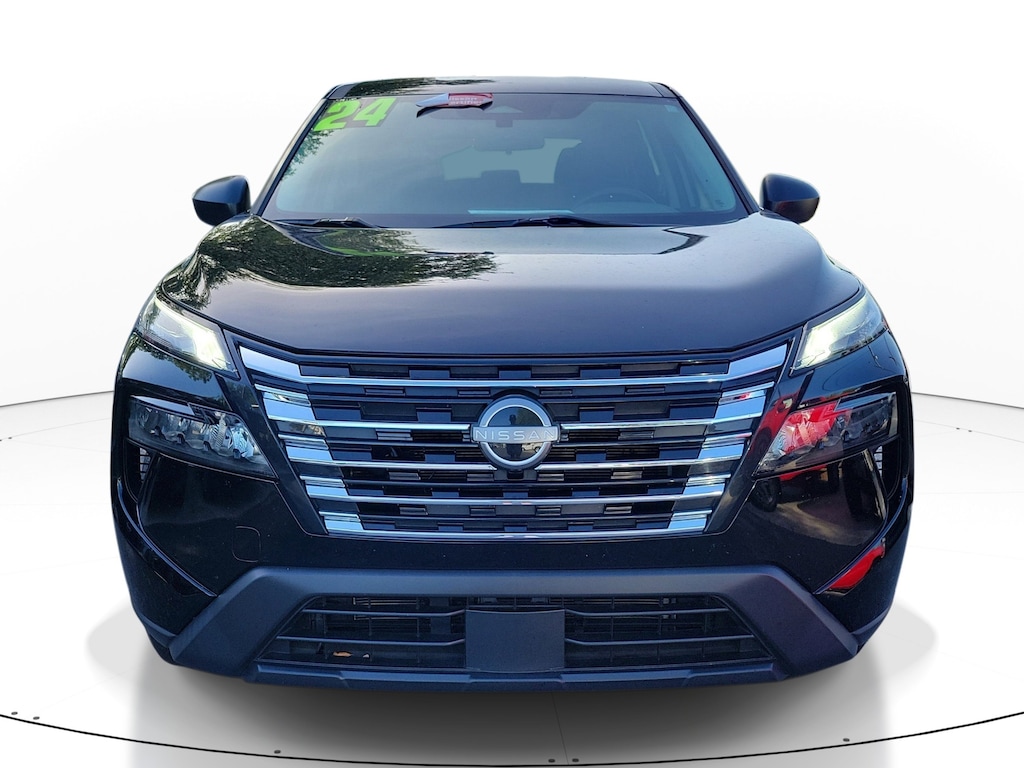 Used 2024 Nissan Rogue S SUV