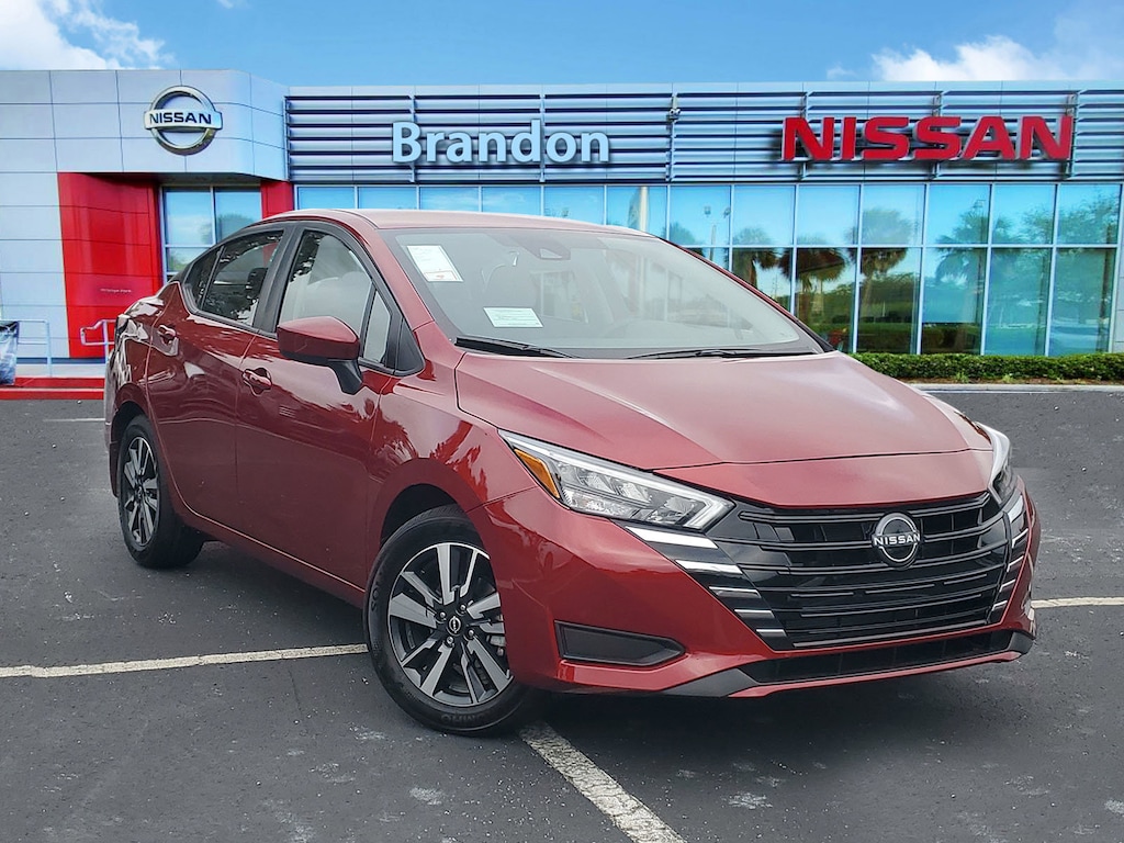 New 2025 Nissan Versa 1.6 SV Sedan