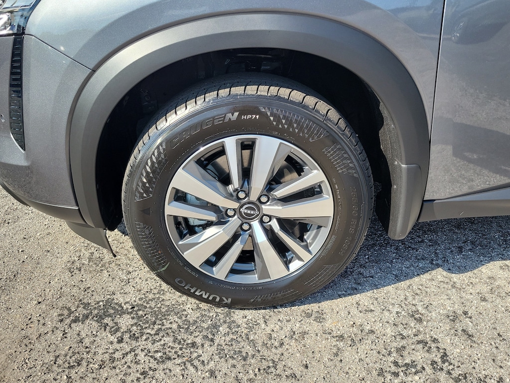 New 2026 Nissan Pathfinder SL SUV