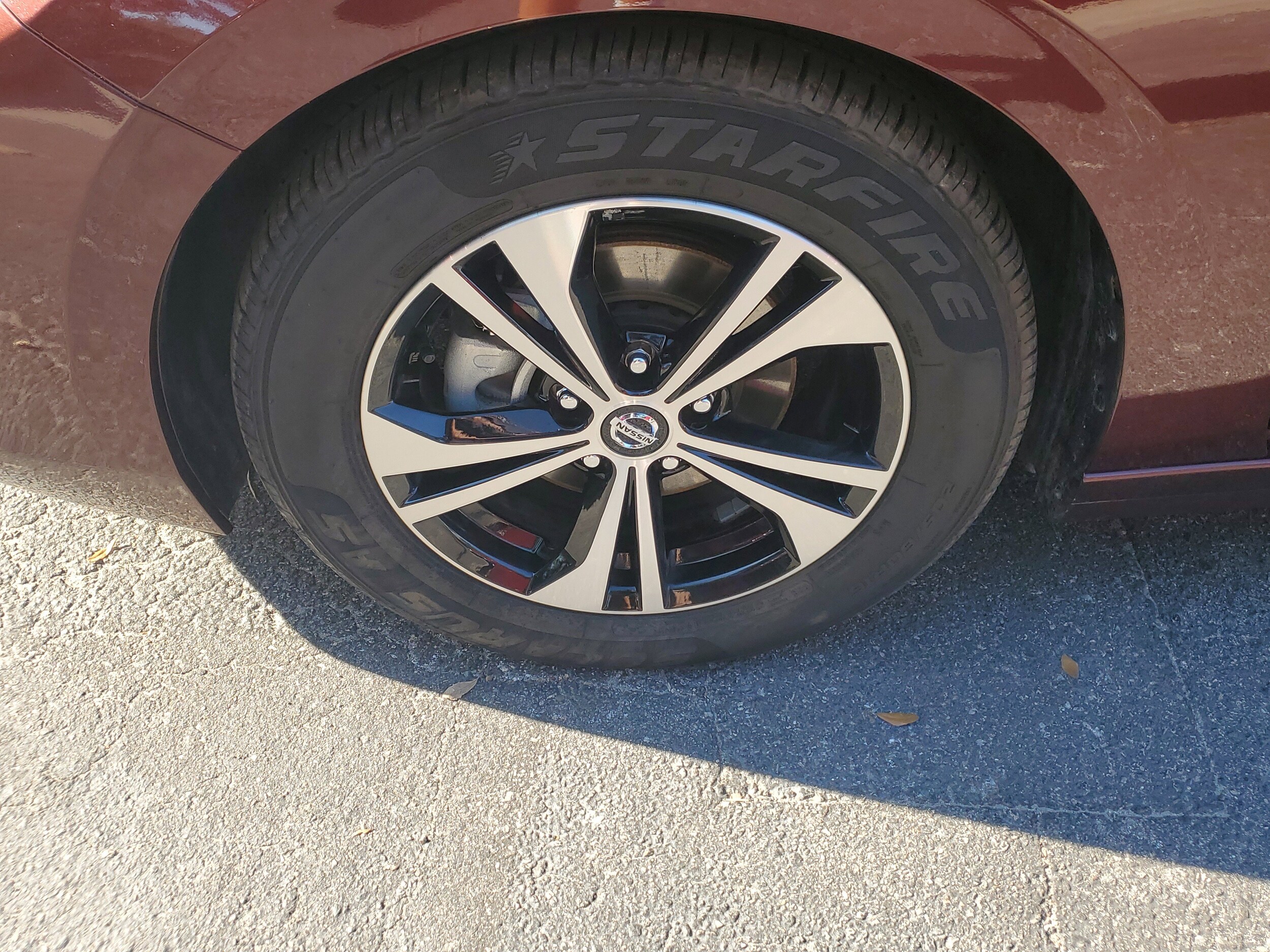 2023 Nissan Sentra SV photo 4