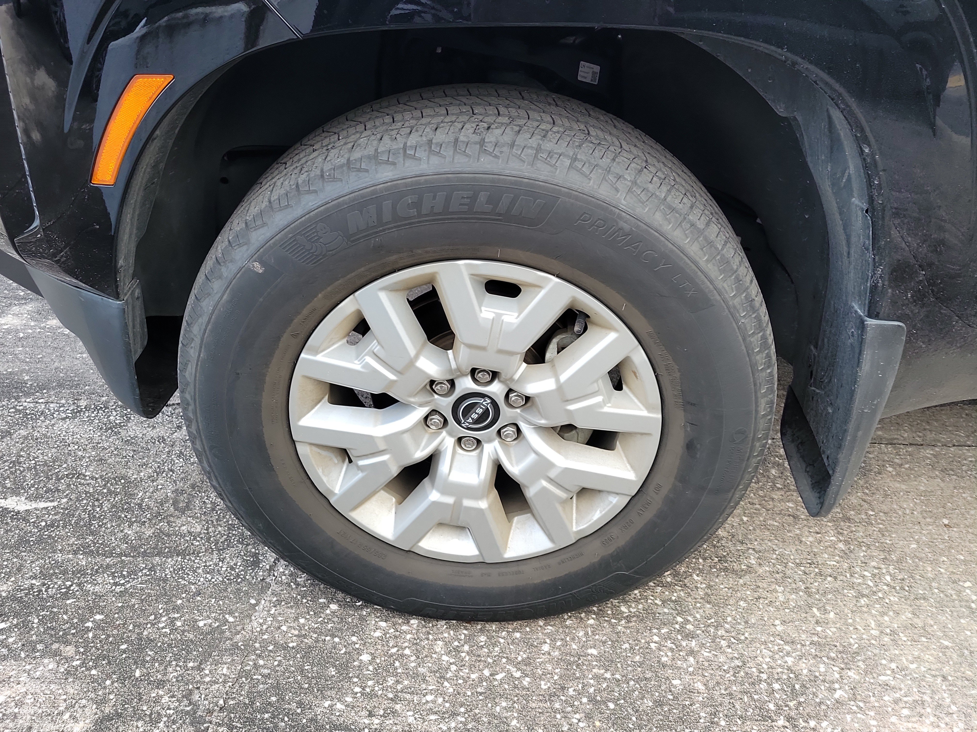 Used 2024 Nissan Frontier SV Truck Crew Cab