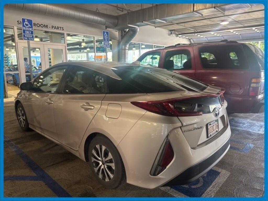 Used 2021 Toyota Prius Prime LE Hatchback