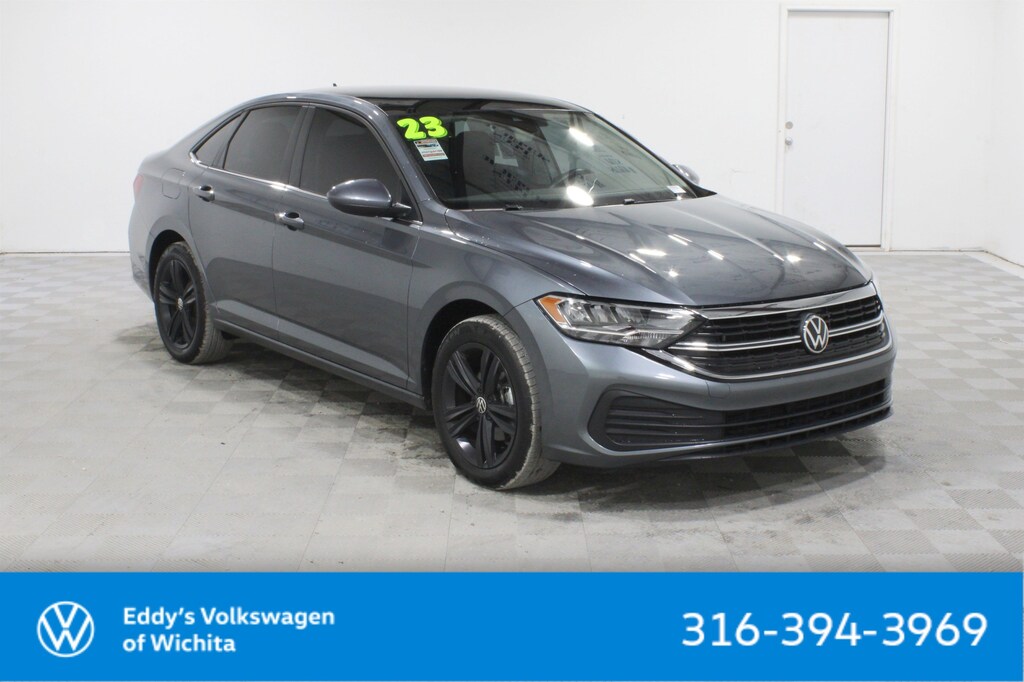 Used 2023 Volkswagen Jetta 1.5T SE 4dr Car