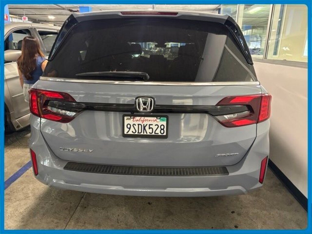 Certified 2025 Honda Odyssey Sport-L Minivan/Van