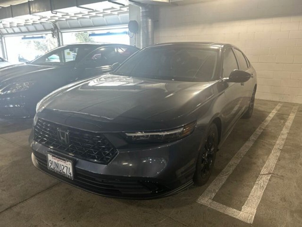 Used 2025 Honda Accord SE Sedan