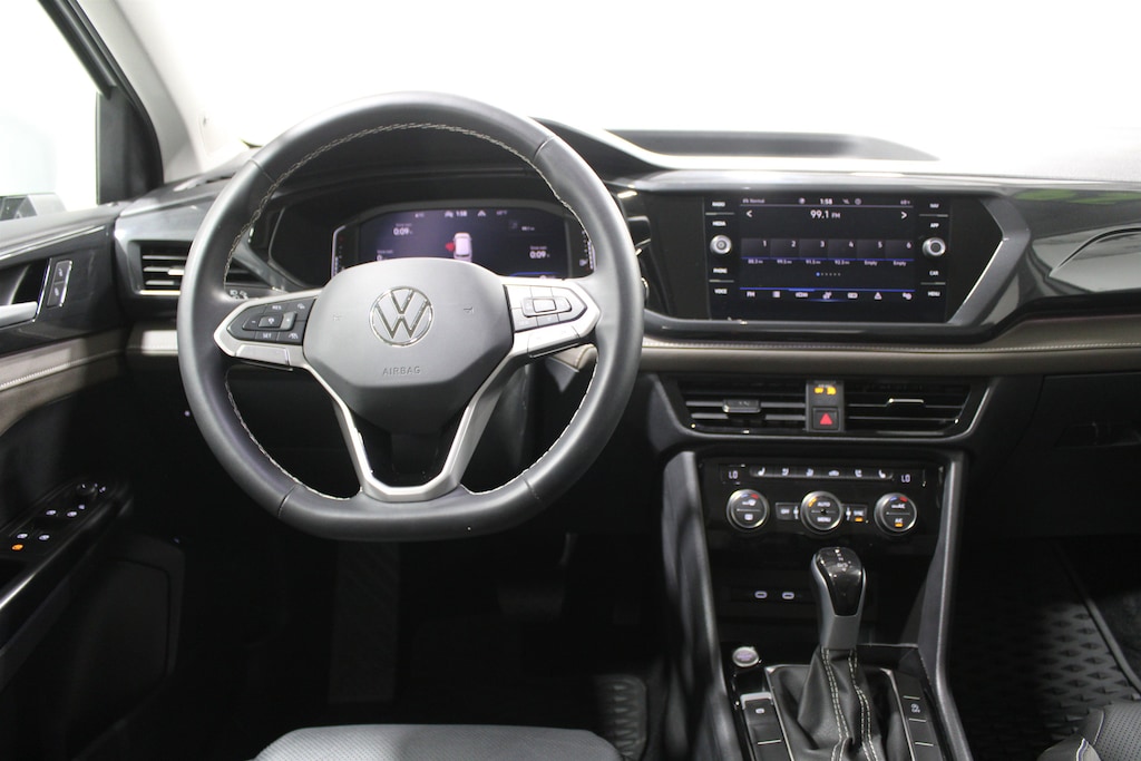 Used 2024 Volkswagen Taos 1.5T SEL Sport Utility