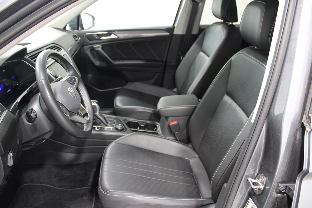 Used 2024 Volkswagen Tiguan 2.0T SE Sport Utility