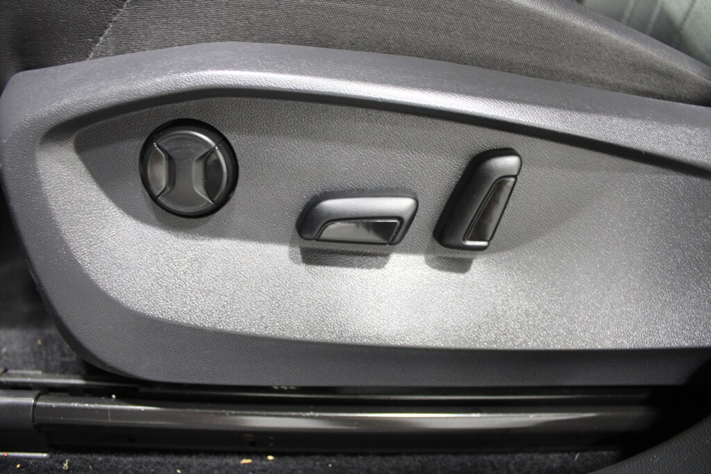 Used 2022 Volkswagen Tiguan 2.0T SE Sport Utility