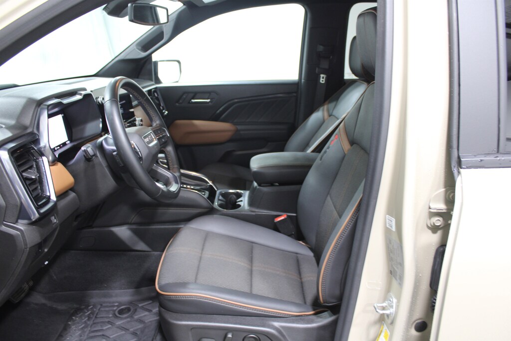 Used 2024 GMC Canyon AT4 Crew Cab Pickup