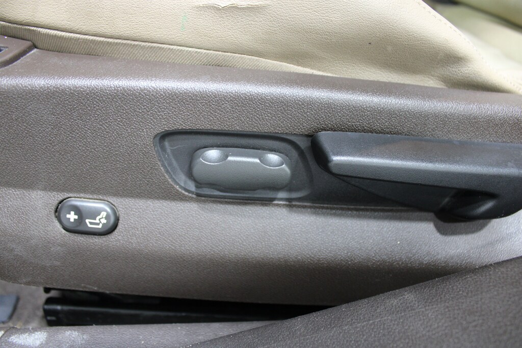 Used 2010 Chevrolet Malibu LT w/2LT 4dr Car