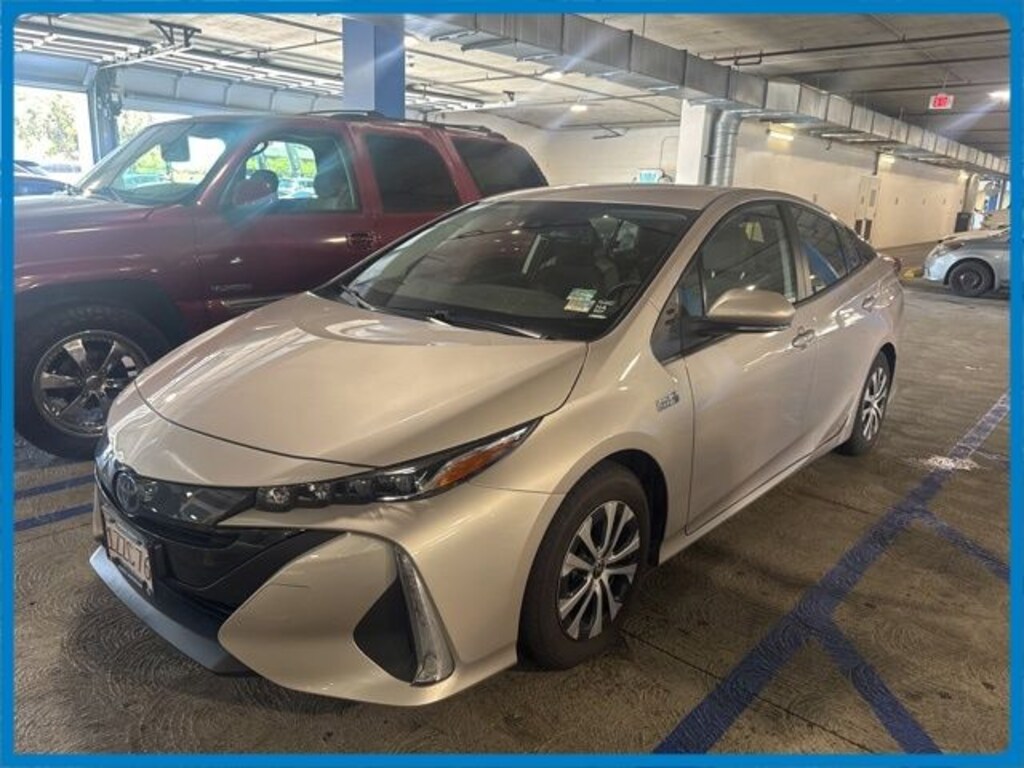 Used 2021 Toyota Prius Prime LE Hatchback
