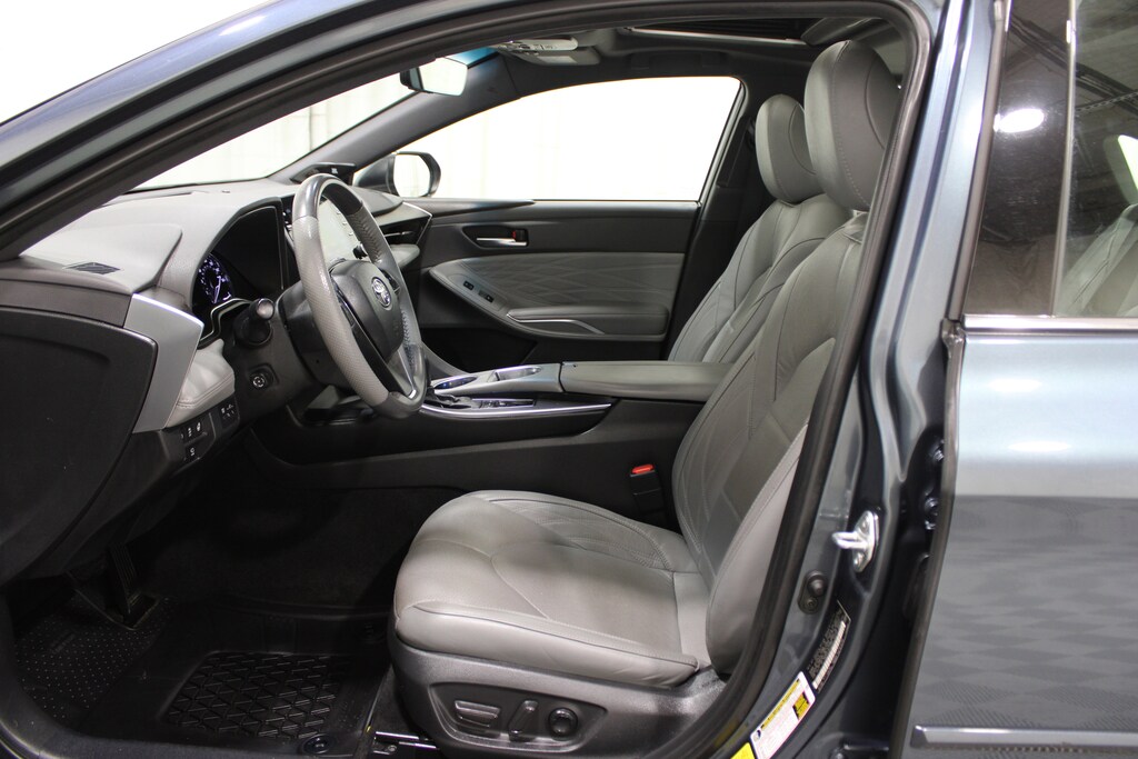 Used 2021 Toyota Avalon Hybrid Limited 4dr Car