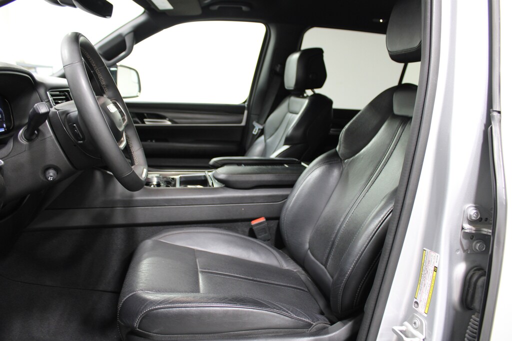 Used 2024 Jeep Wagoneer L Series II Sport Utility