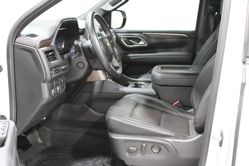 Used 2024 Chevrolet Suburban High Country Sport Utility