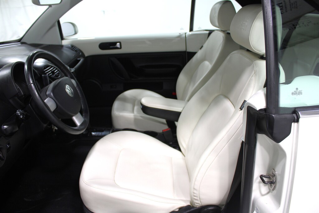 Used 2007 Volkswagen New Beetle Triple White Convertible