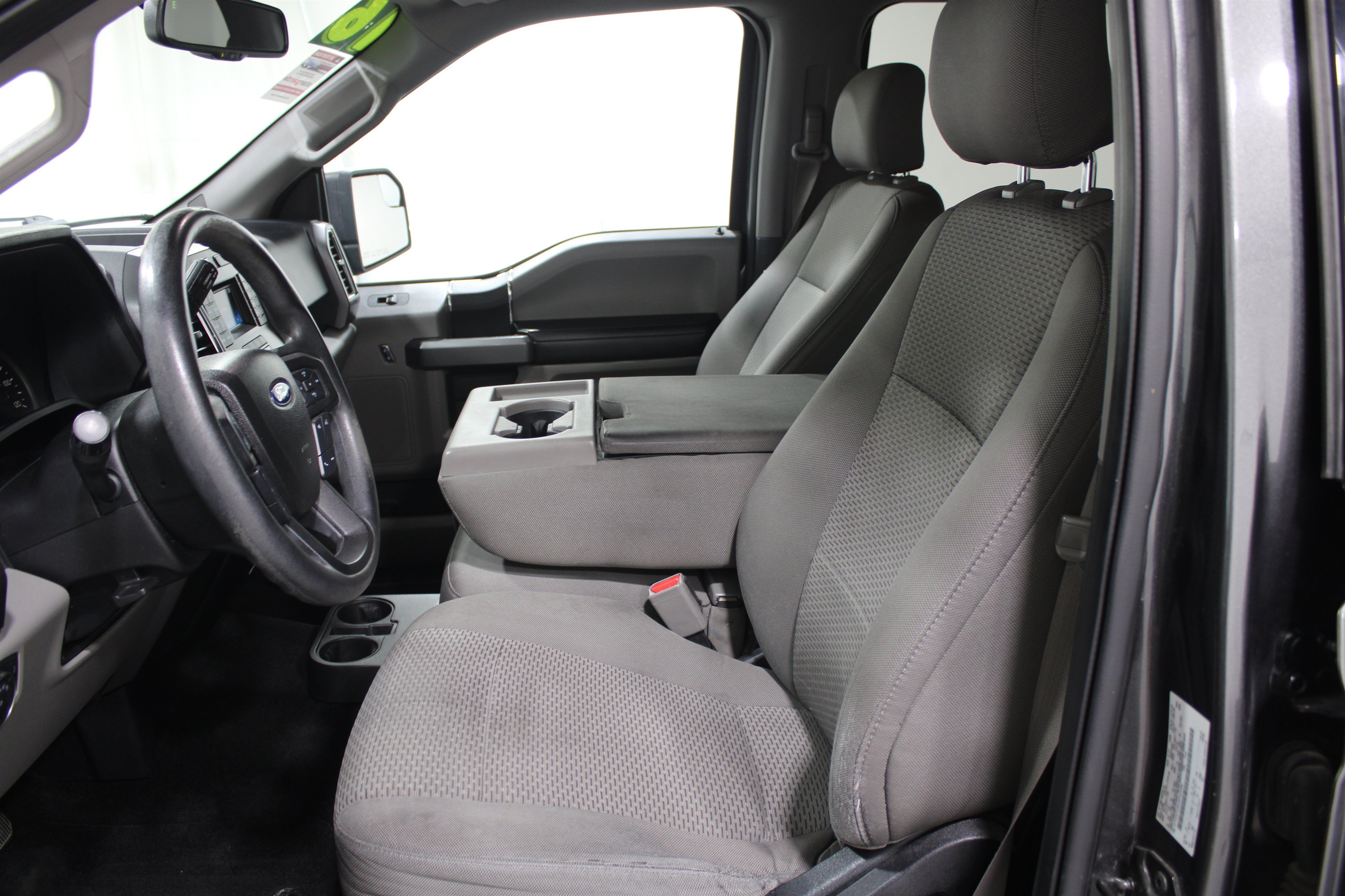 Used 2016 Ford F-150 XLT Crew Cab Pickup