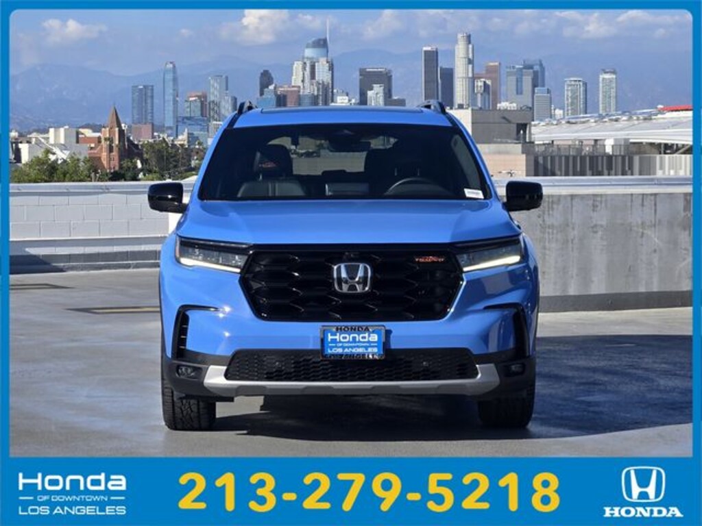 Certified 2025 Honda Pilot TrailSport SUV