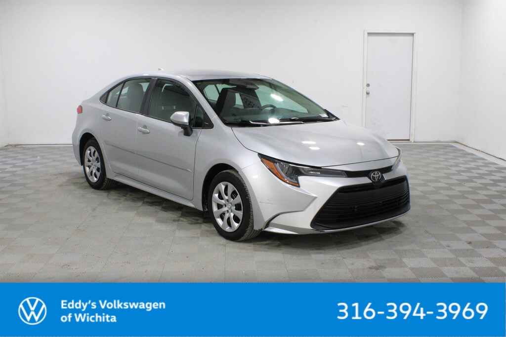 Used 2025 Toyota Corolla LE 4dr Car