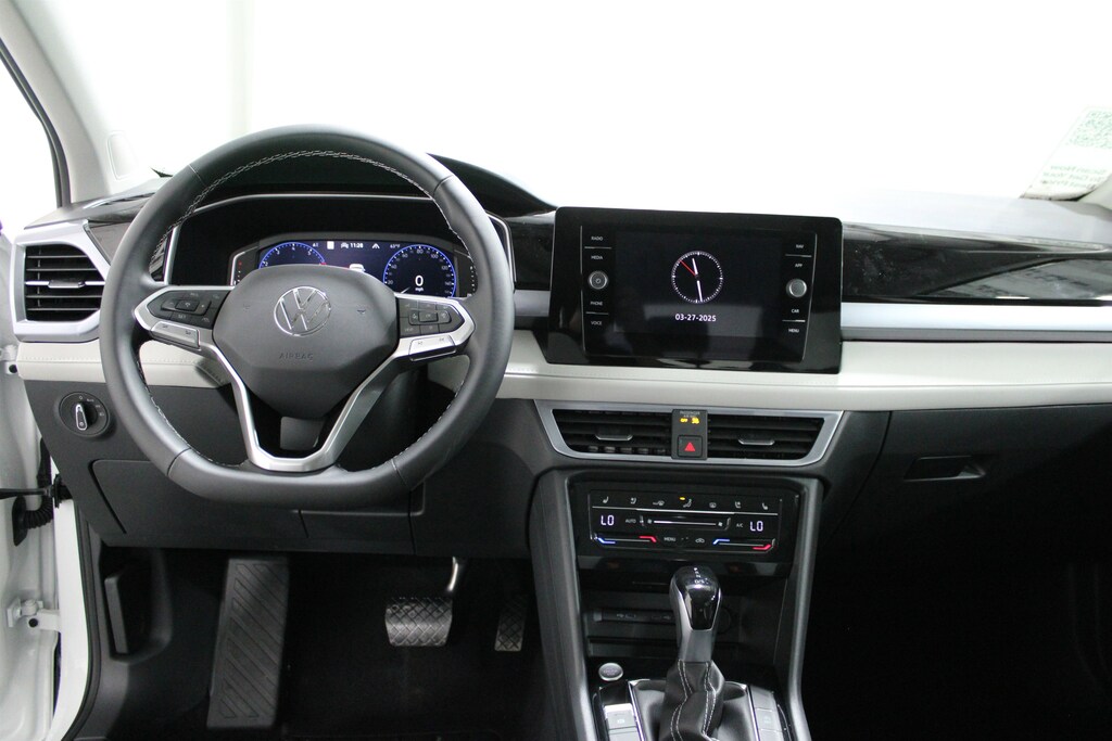 Used 2025 Volkswagen Taos 1.5T SEL Sport Utility
