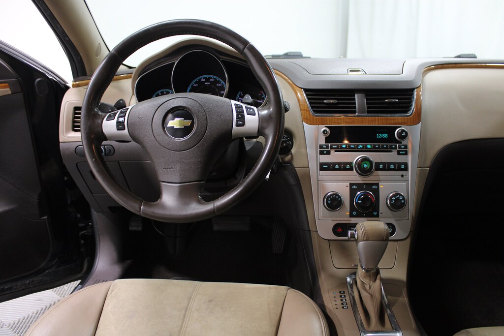 Used 2010 Chevrolet Malibu LT w/2LT 4dr Car